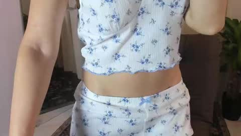 Samantha Ferrec online show from December 3, 10:54 pm