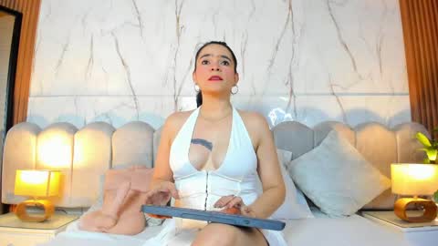 samantha_fiire online show from June 6, 12:44 pm
