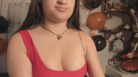 samantha_js_ online show from October 29, 8:42 pm