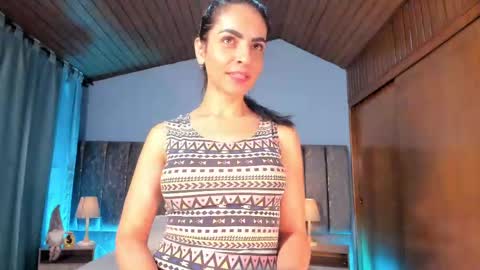 samantha_velle online show from April 23, 3:57 pm