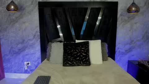 Snapshot of samanthaharpper chatting on October 7, 5:25 am samanthaharpper online show from October 7, 5:25 am