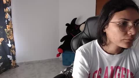 samara online show from October 27, 1:55 pm