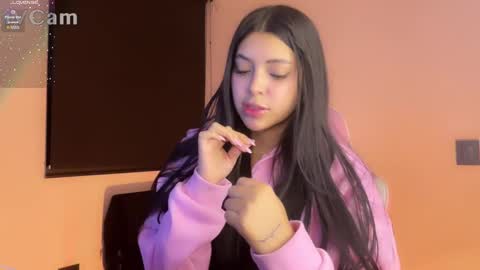 Snapshot of samara_lam chatting on January 30, 11:24 pm Sammy  online show from January 30, 11:24 pm