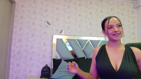 samaris_smith online show from November 7, 3:36 pm