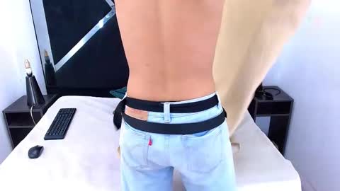 samisaturno online show from February 14, 12:35 am