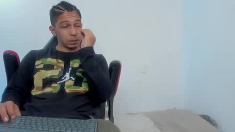 Sophie y Mark online show from February 15, 11:09 am