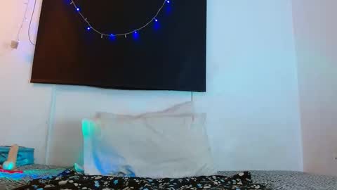 Samantha ferrer online show from February 6, 6:08 am