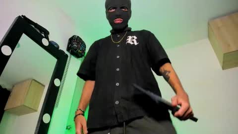   online show from September 11, 10:16 am