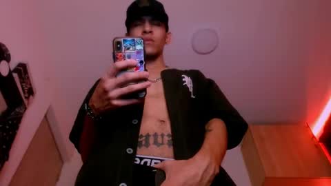   online show from February 10, 10:09 am