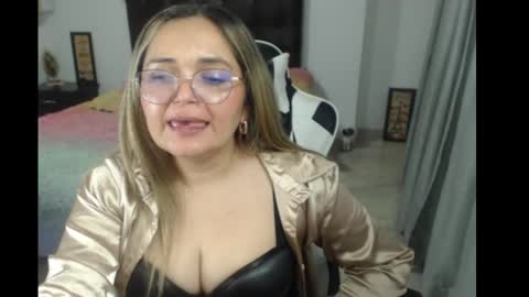 samy_vsn online show from March 7, 4:23 am