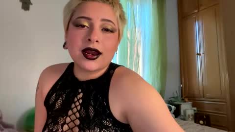 Samymoon online show from February 19, 5:45 pm