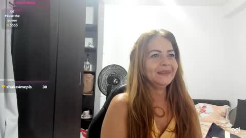 Sanddi  online show from September 24, 9:43 pm