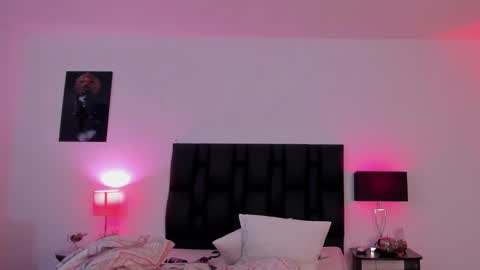 MilaSander online show from February 20, 3:12 am