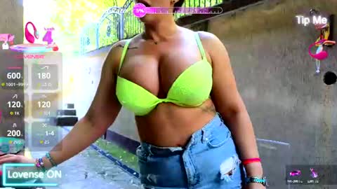 Sandra Milano online show from July 2, 7:24 am