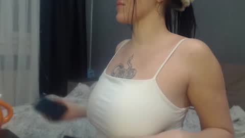 sandra_smith3007 online show from February 3, 3:38 pm