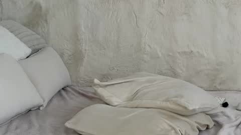 Sandra Schonherz online show from November 9, 9:13 am