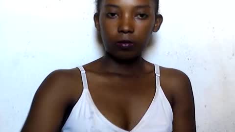 sandrine718 online show from March 14, 8:07 am