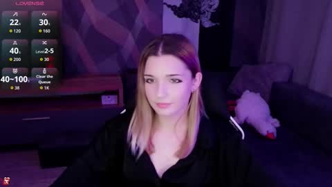 Snapshot of sandy_belle88 chatting on October 10, 10:03 pm sandy_belle88 online show from October 10, 10:03 pm