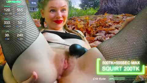 sansa_staark online show from October 14, 8:17 am