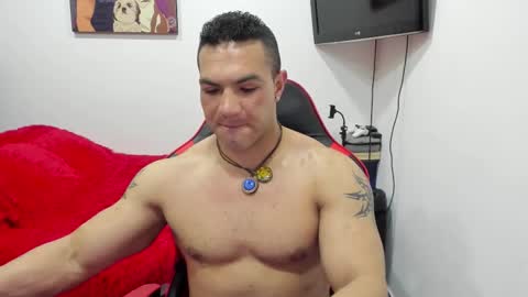Snapshot of santi_pastori chatting on September 30, 7:02 pm santi_pastori online show from September 30, 7:02 pm