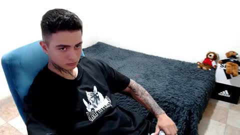 santi_ss online show from October 21, 1:00 am