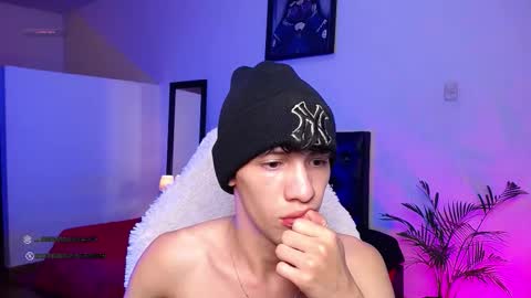 SANTAGO online show from November 13, 2:53 pm