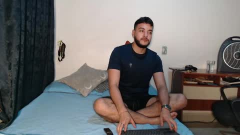 santiexxx online show from May 24, 1:02 am