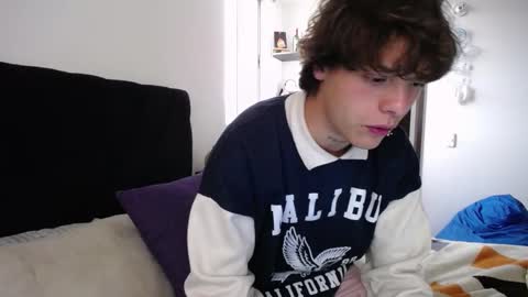 Santii online show from February 3, 10:21 pm