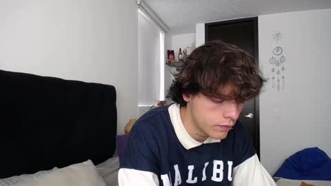 Santii online show from February 3, 7:21 pm