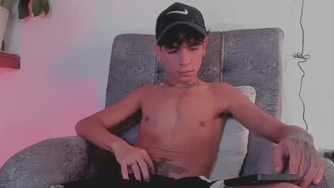 santy online show from January 15, 9:23 pm