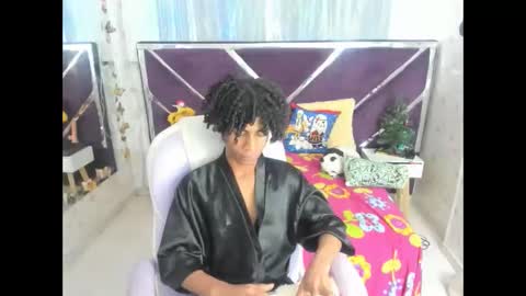 santy online show from November 14, 11:45 am