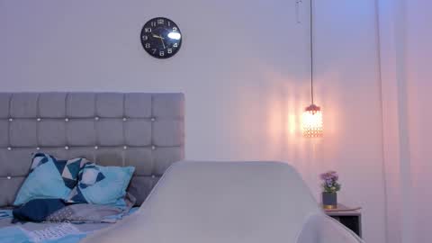 Snapshot of santy_stump chatting on September 27, 11:35 pm santy_stump online show from September 27, 11:35 pm