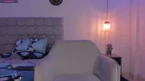 Snapshot of santy_stump chatting on September 14, 12:35 am santy_stump online show from September 14, 12:35 am