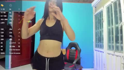 Snapshot of sara_221 chatting on October 27, 1:27 am Sara online show from October 27, 1:27 am
