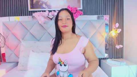SARA online show from April 22, 11:39 am
