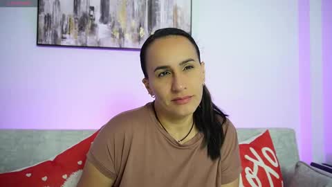   online show from November 30, 11:39 am