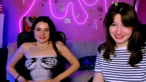 Sara online show from April 28, 2:27 am