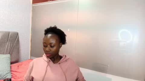 Snapshot of sara_naugty chatting on February 17, 10:49 pm S A R A online show from February 17, 10:49 pm