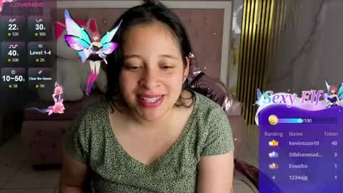 Sara T. online show from June 5, 6:52 am