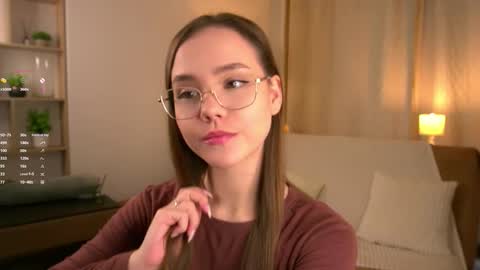 Im Sara  online show from February 5, 6:06 am