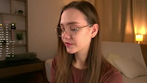 Im Sara  online show from March 11, 6:00 pm