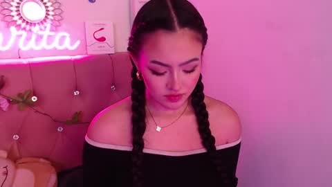          online show from October 24, 4:52 pm