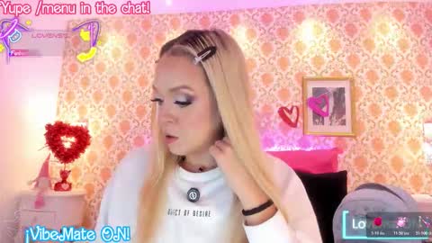 SaraAvila  online show from February 18, 8:41 pm