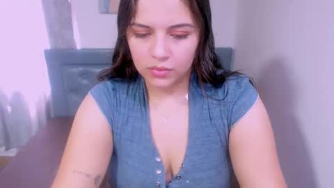 Snapshot of sarah_acero chatting on September 22, 6:12 pm sarah online show from September 22, 6:12 pm
