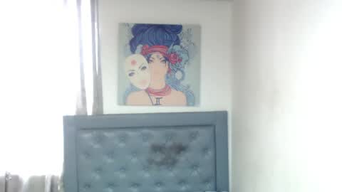 sarah online show from April 11, 6:34 pm