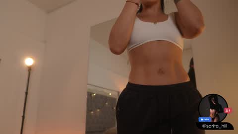 Snapshot of sarah_hiill chatting on September 29, 7:57 pm online show from September 29, 7:57 pm