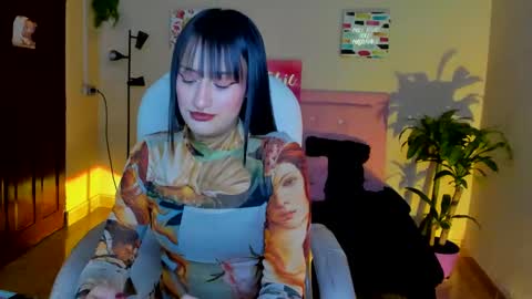 Sarah Ramirez online show from March 3, 12:39 pm