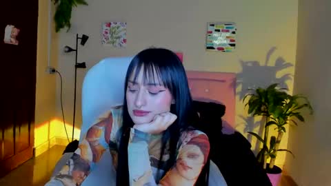 Sarah Ramirez online show from March 3, 3:43 pm