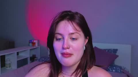 Sarah online show from June 17, 2:27 am