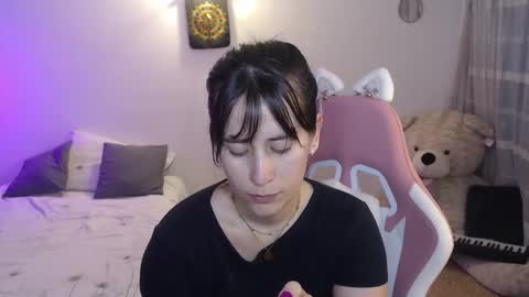 sarahdressler online show from September 15, 12:34 am